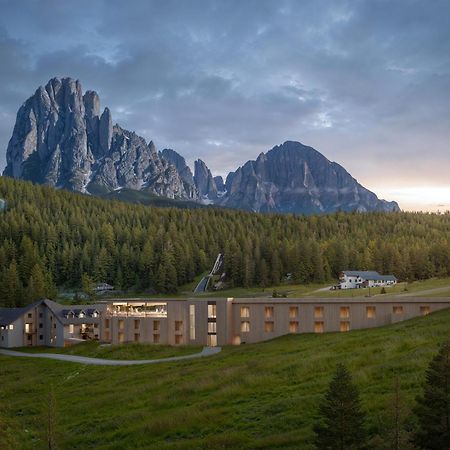 辛迪瓦夫斯酒店 Santa Cristina Val Gardena 外观 照片